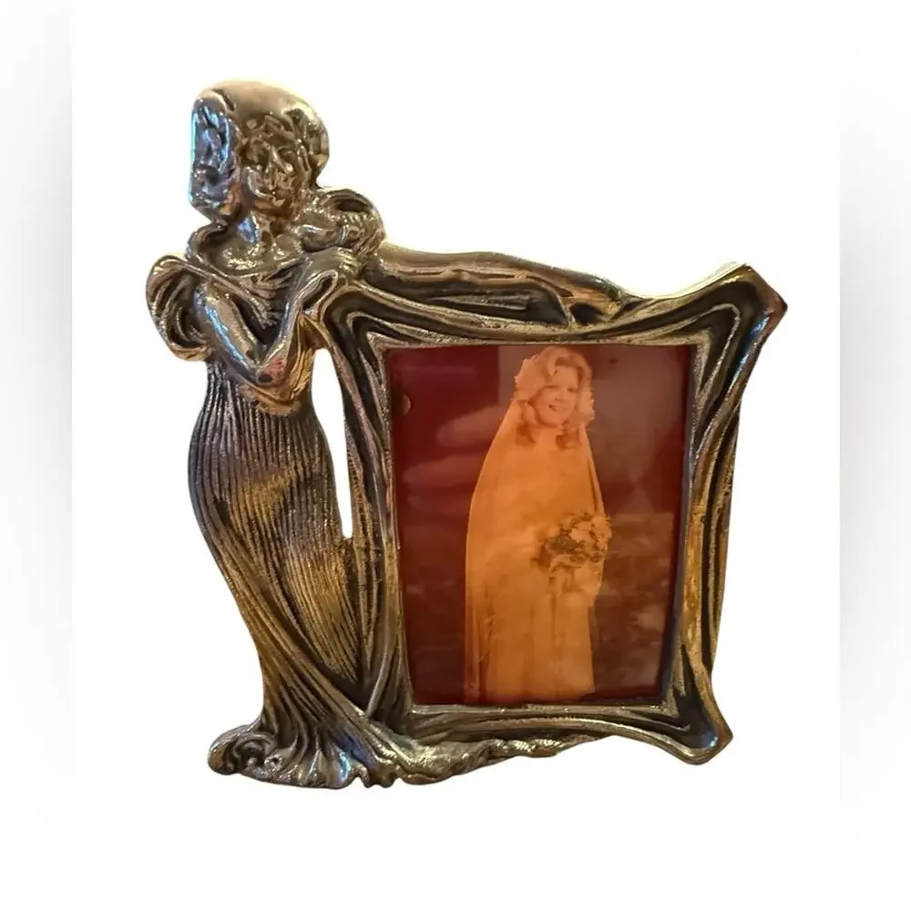 Vintage Solid Brass Art Deco Style Elegant Photo Frame